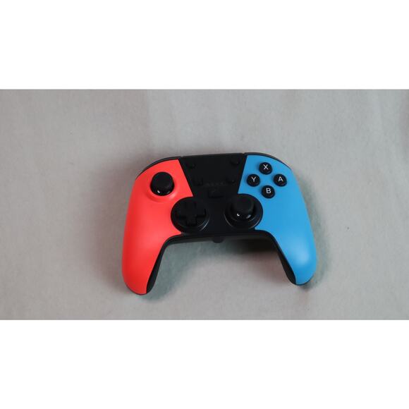 Nintendo switch controller - Picture 1 of 2